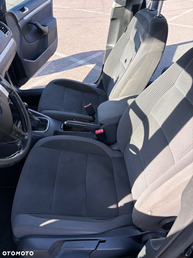 Volkswagen Golf 1.9 TDI 4Motion Comfortline - 6