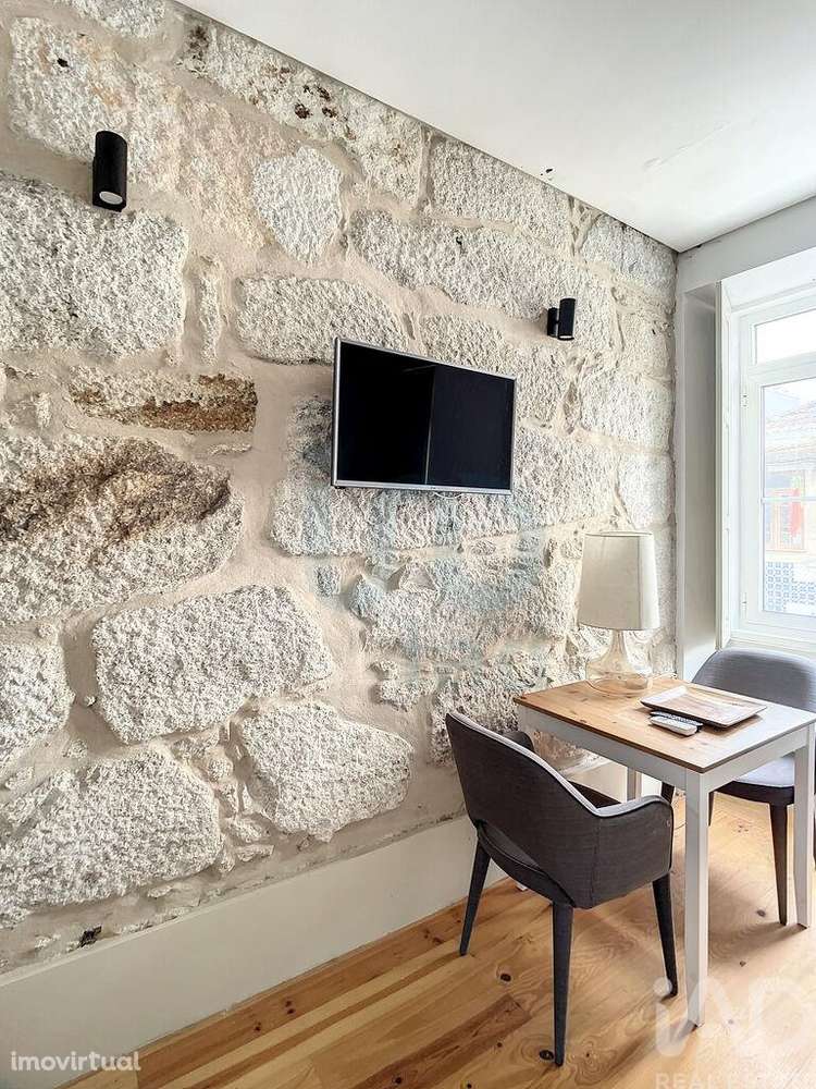 Apartamento em Cedofeita, Santo Ildefonso, Sé, Miragaia, São Nicolau e - Grande imagem: 3/17