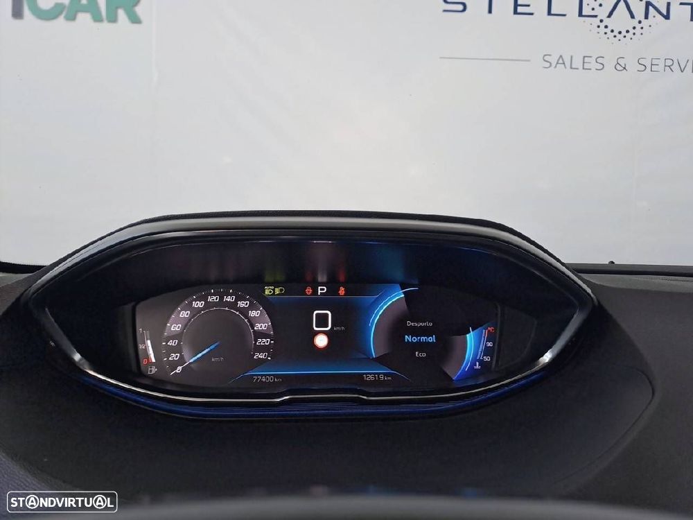 Peugeot 3008 1.5 BlueHDi Allure Pack EAT8 - 21