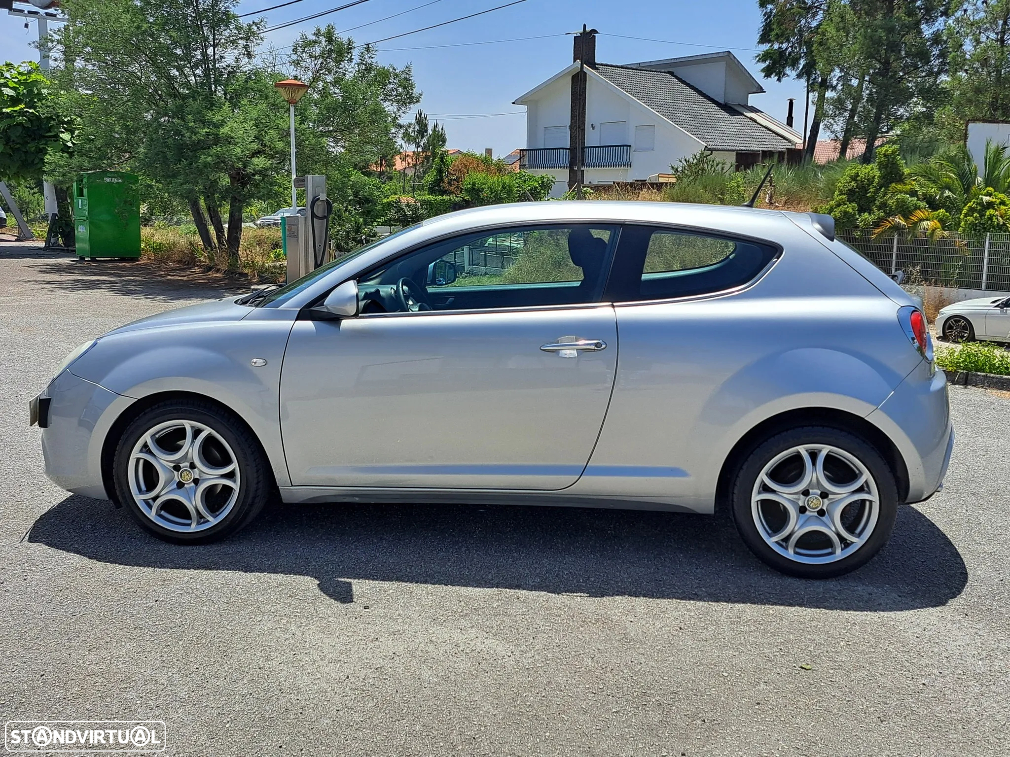 Alfa Romeo MiTo 1.6 JTD Distinctive S&S - 14