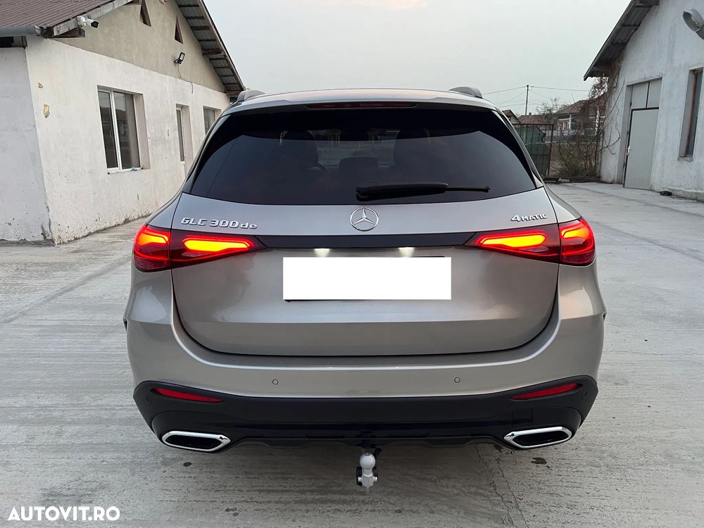 Mercedes-Benz GLC - 2