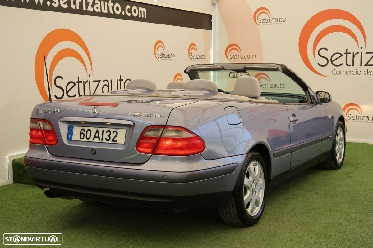 Mercedes-Benz CLK 230 Kompressor Avantgarde - 4