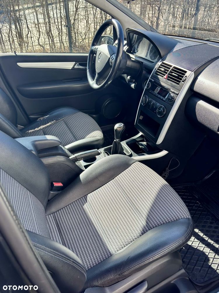 Mercedes-Benz Klasa A 180 CDI Avantgarde - 8