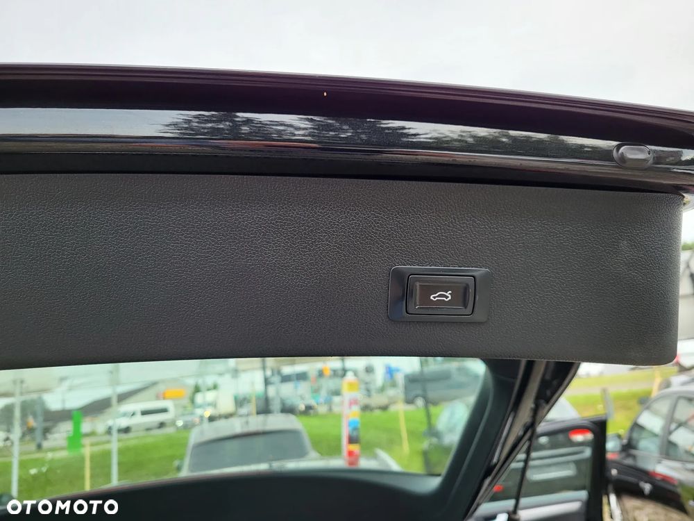 Audi A4 Avant 2.0 TFSI quattro S tronic Ambiente - 28