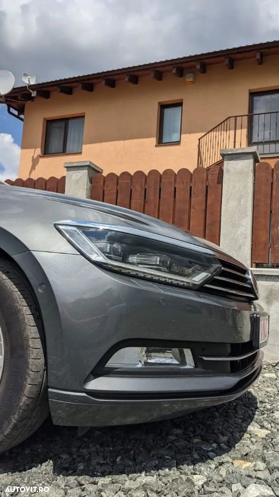 Volkswagen Passat Variant 2.0 TDI DSG (BlueMotion Technology) Comfortline - 4
