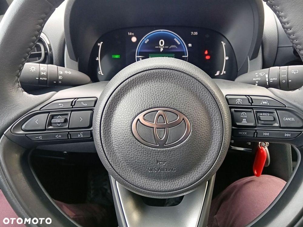 Toyota Yaris Cross Hybrid 1.5 Comfort - 18