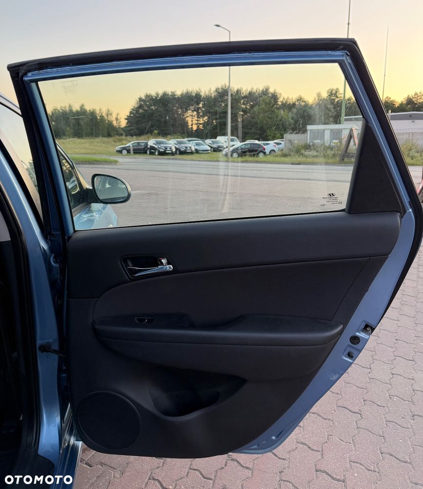 Hyundai i30 - 16