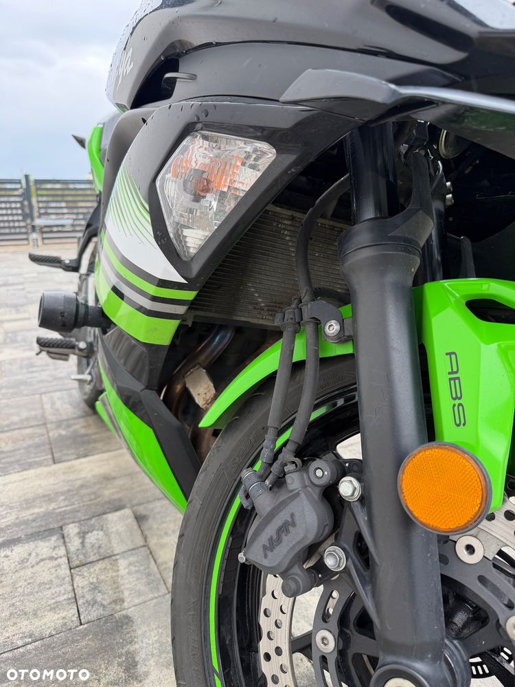 Kawasaki Ninja - 5