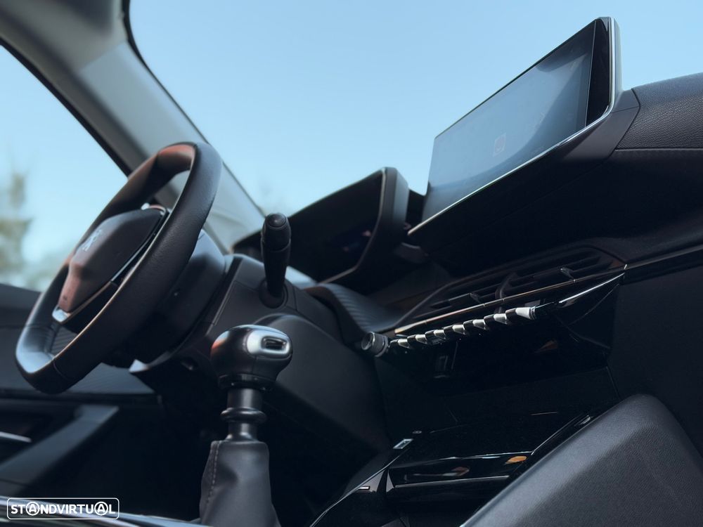 Peugeot 2008 1.2 PureTech Allure Pack - 7