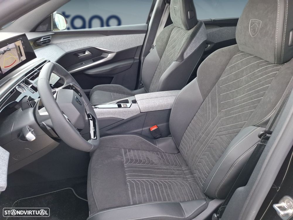 Peugeot 5008 1.6 Plug-in Hybrid GT e-DCS7 - 11