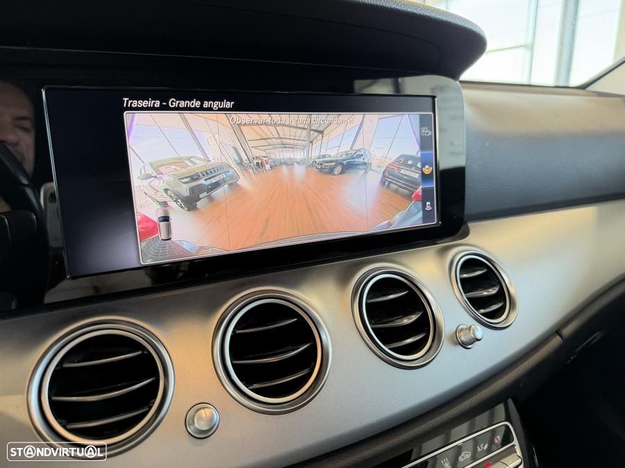 Mercedes-Benz E 300 de Avantgarde 4Matic - 10