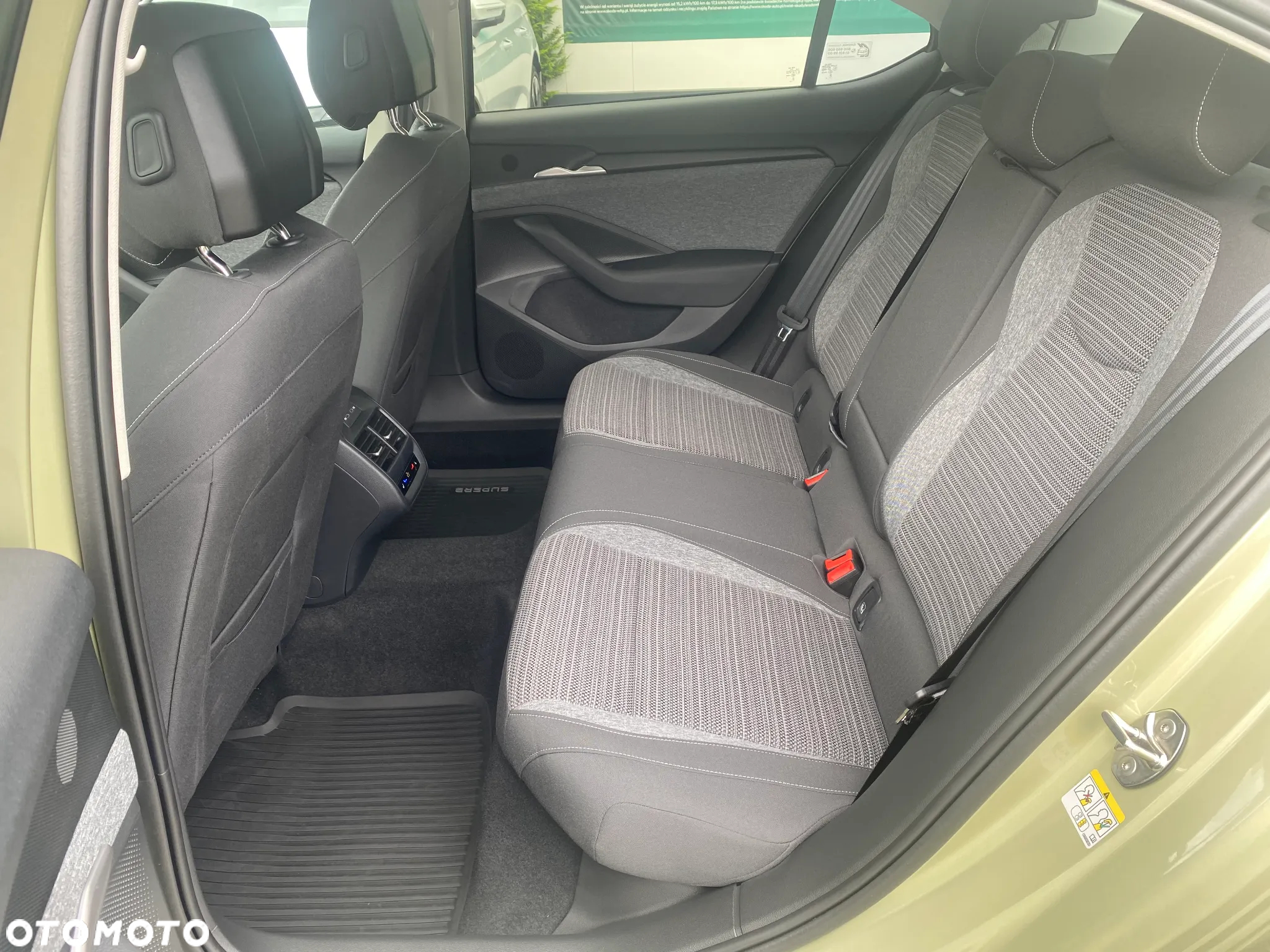 Skoda Superb 2.0 TSI 4x4 Selection DSG - 33