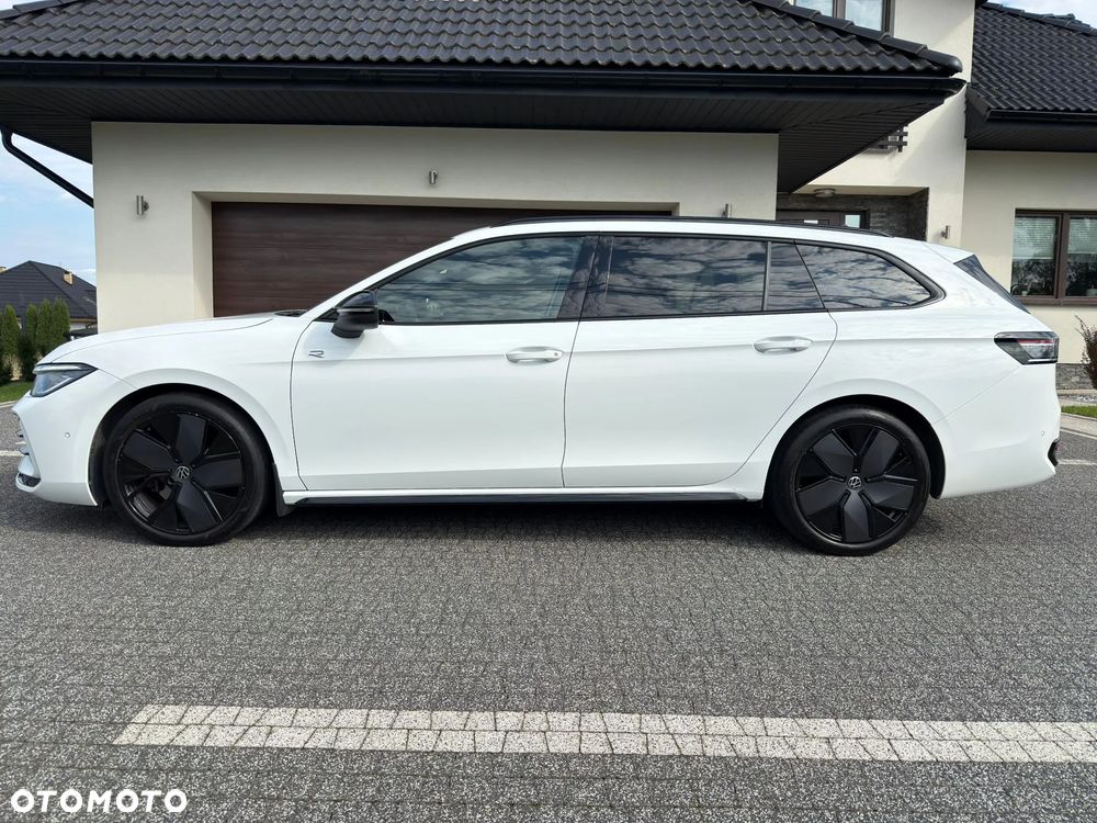 Volkswagen Passat - 37