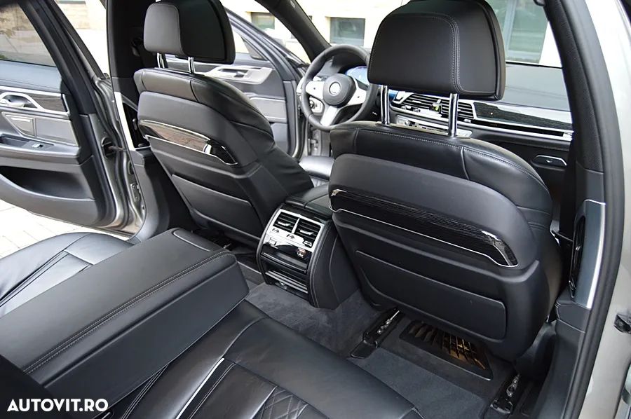 BMW Seria 7 730d xDrive - 36