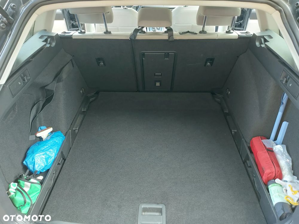 Volkswagen Golf VIII 1.0 TSI Life - 12