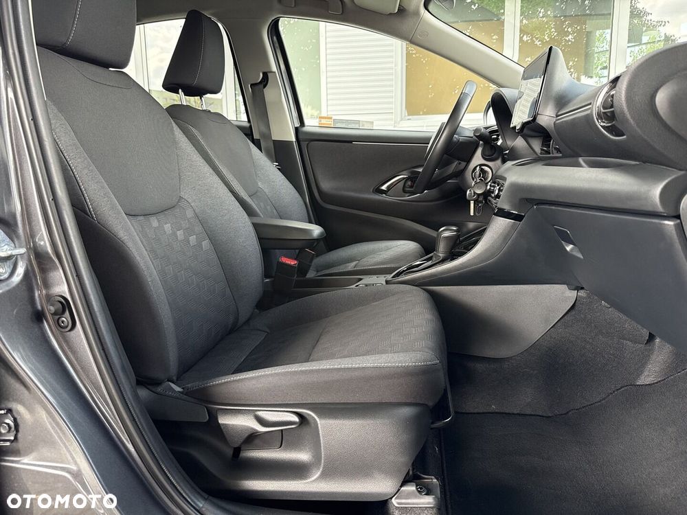 Toyota Yaris Hybrid 1.5 Style - 9