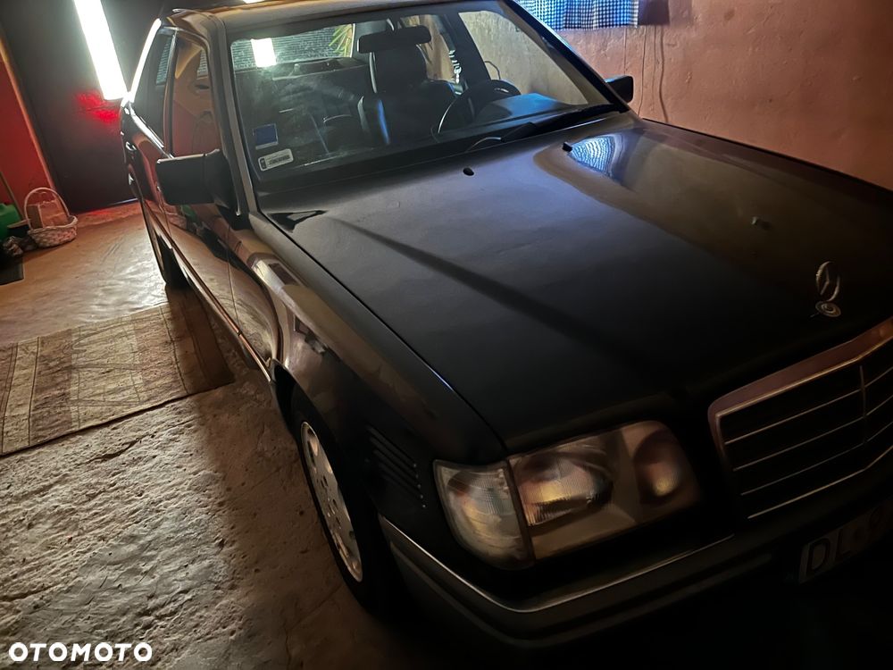 Mercedes-Benz Klasa E 250 T Diesel - 2