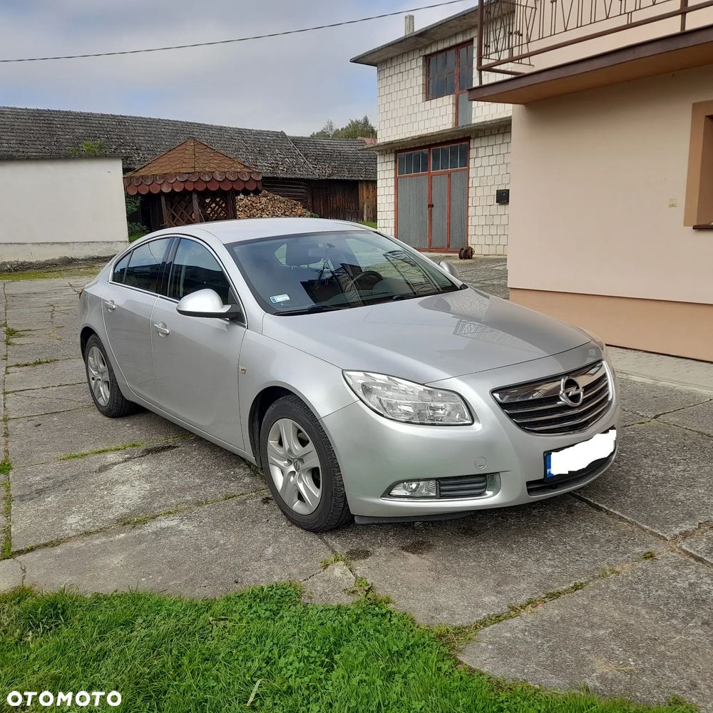 Opel Insignia 1.8 - 1