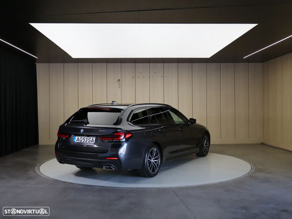 BMW 530 e Pack Desportivo M - 6