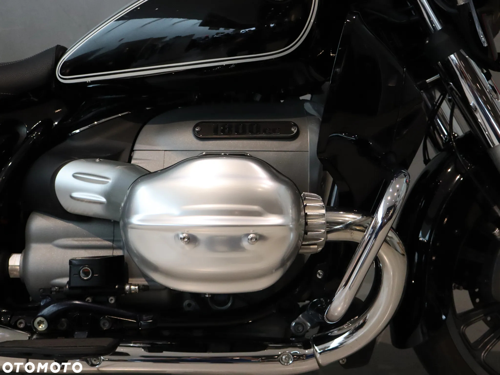 BMW R - 9