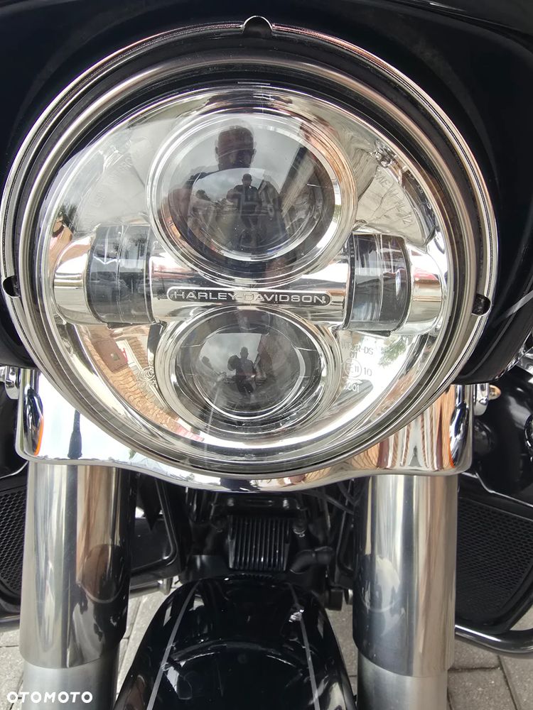 Harley-Davidson Touring Ultra Limited - 23