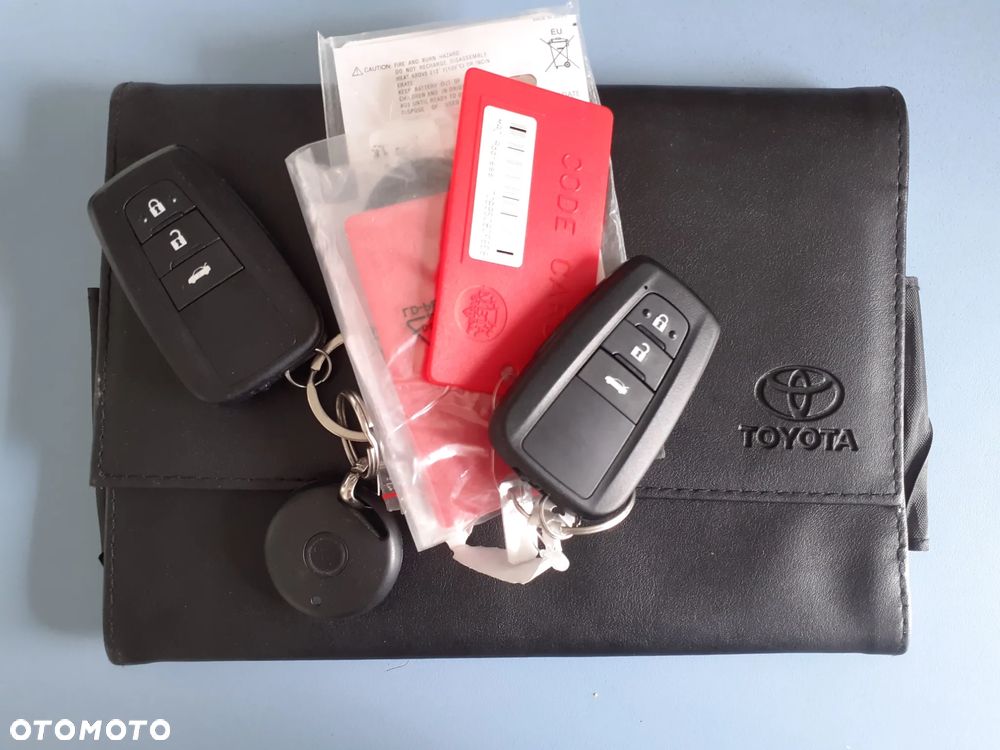 Toyota Corolla - 25