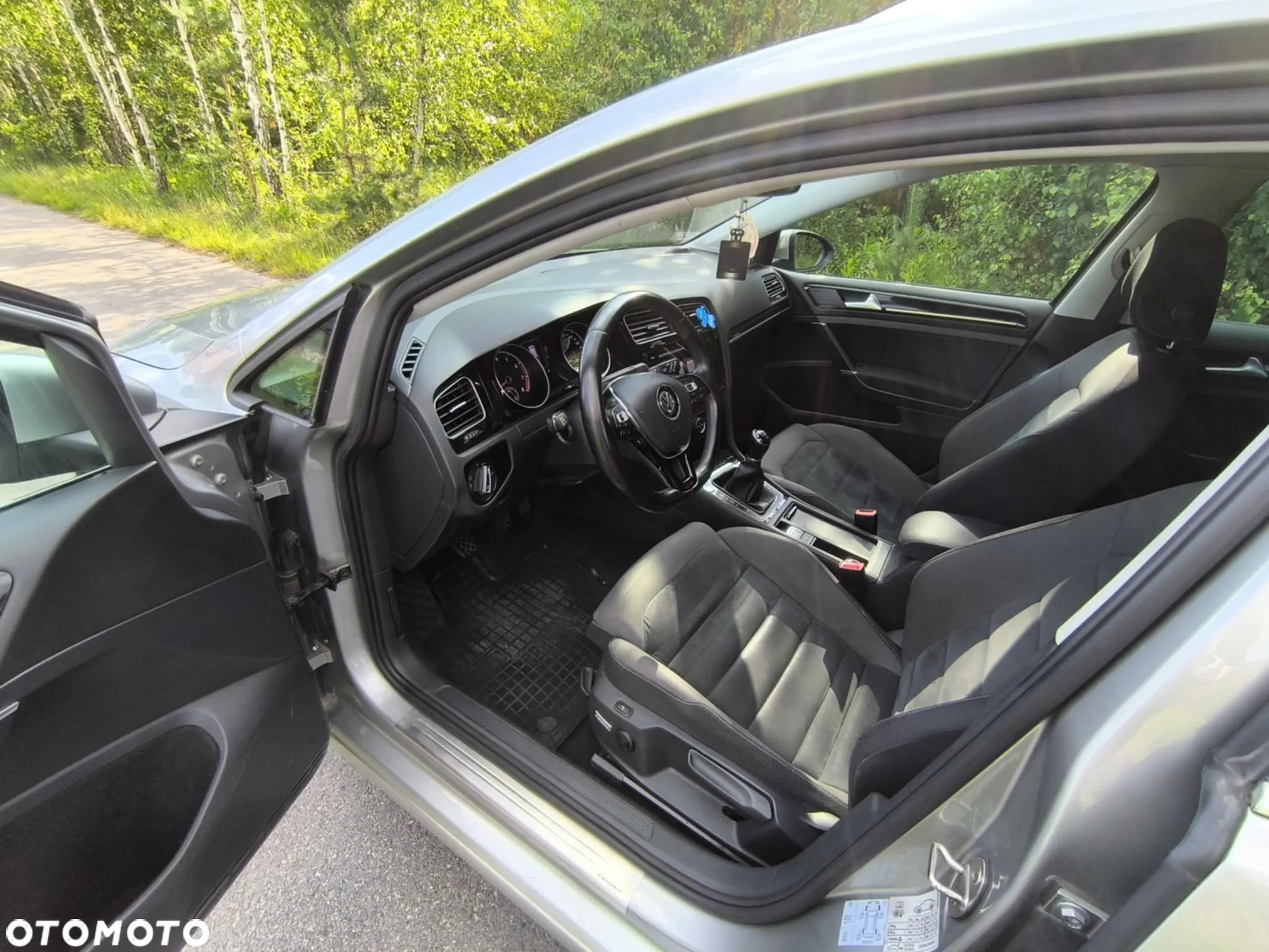 Volkswagen Golf VII 1.5 TSI BMT Highline - 5