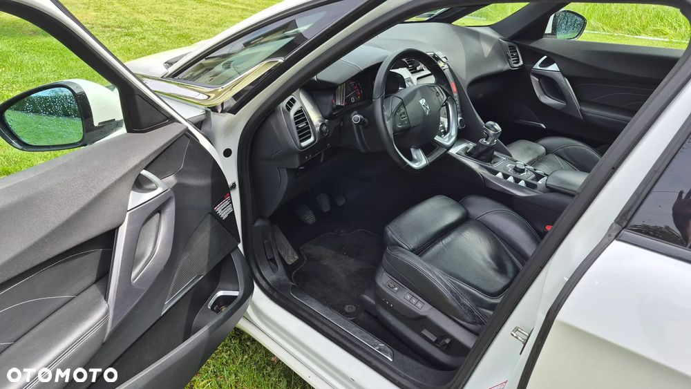Citroën DS5 ver-1-6-thp-sportchic - 8