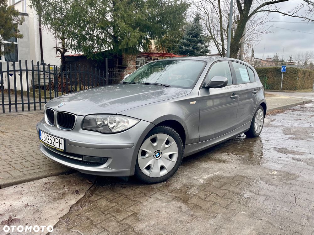 BMW Seria 1 116i - 1