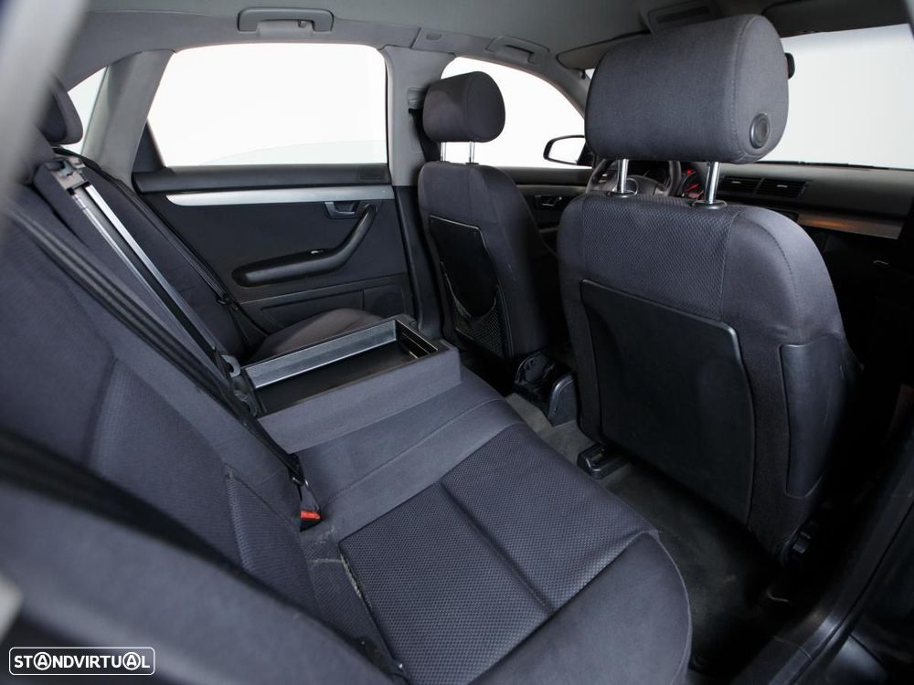 Audi A4 - 14