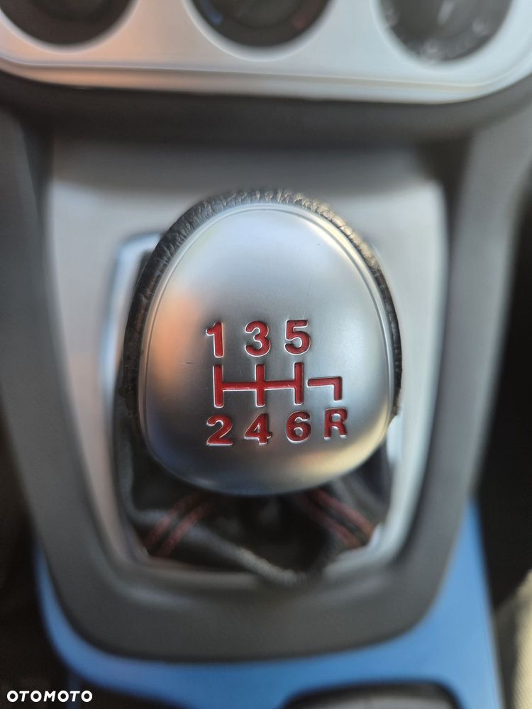 Ford Kuga 2.5 Trend - 36