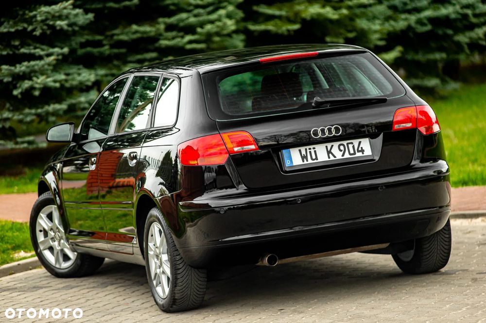 Audi A3 Sportback 1.6 Ambiente - 15