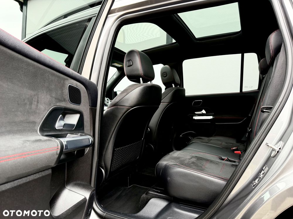 Mercedes-Benz GLB 200 d 8G-DCT AMG Line - 25