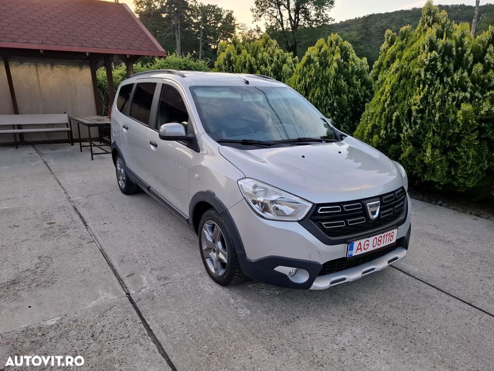 Dacia Lodgy dCi 110 Stepway Celebration - 6
