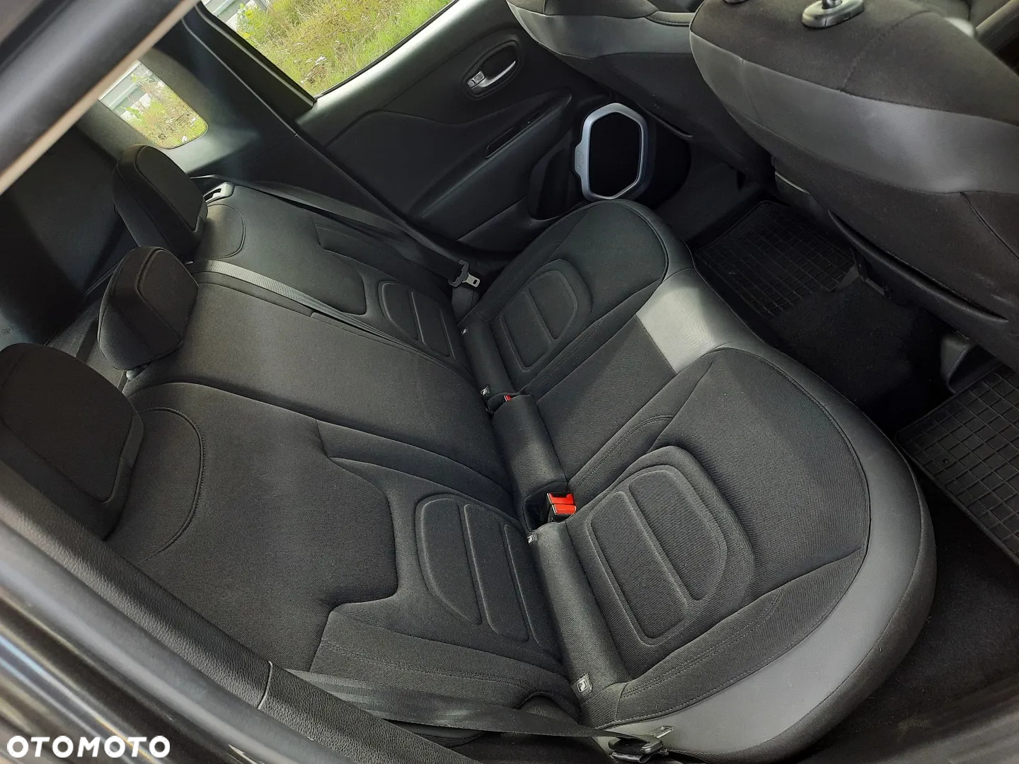 Jeep Renegade 1.4 MultiAir Limited FWD S&S - 22