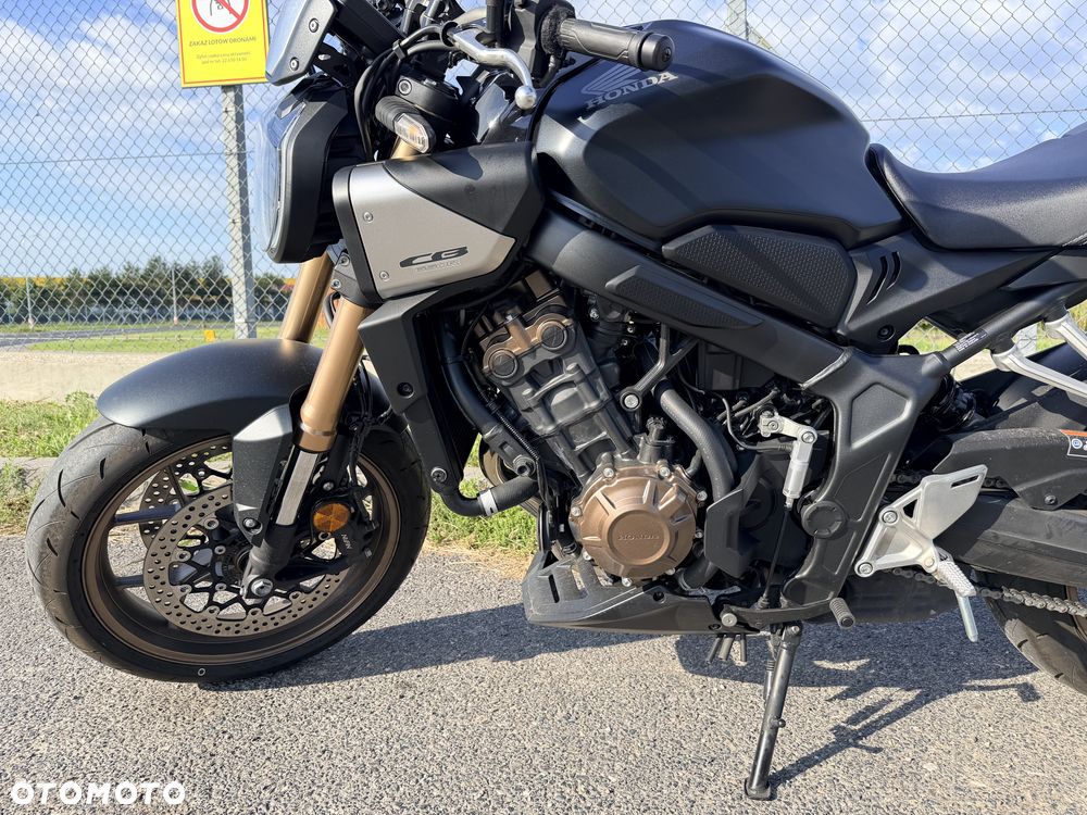 Honda CB - 9