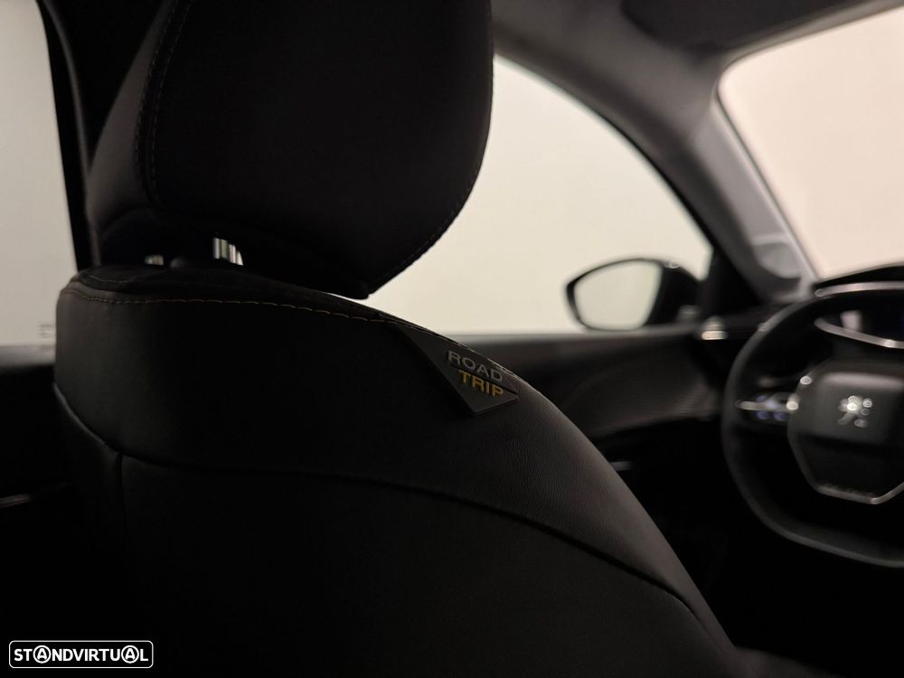 Peugeot e-208 50 kWh Allure - 31