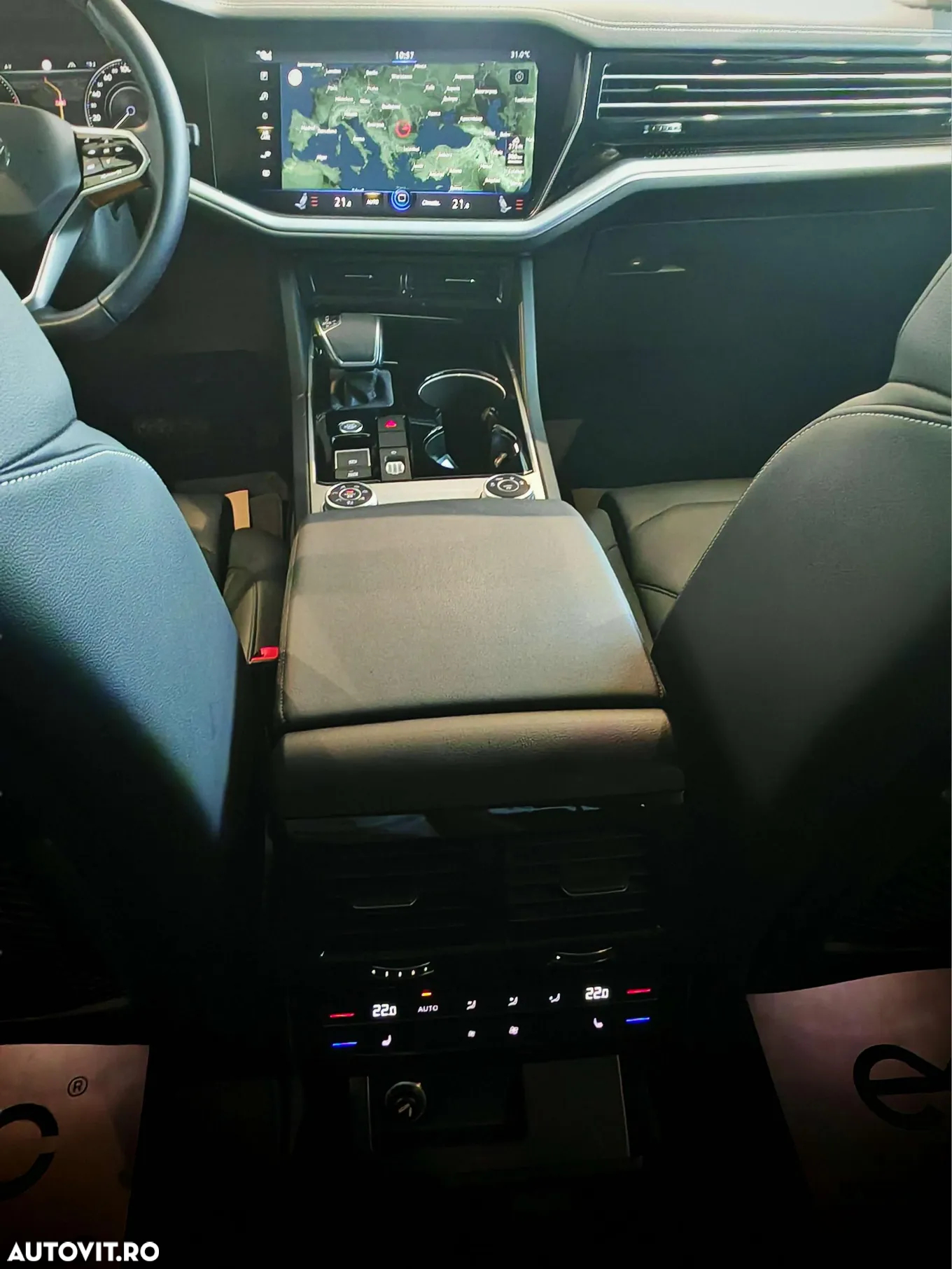 Volkswagen Touareg 3.0 V6 TDI 4Motion DPF Automatik Elegance - 16