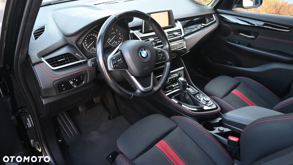 BMW Seria 2 218d GT Sport Line - 28