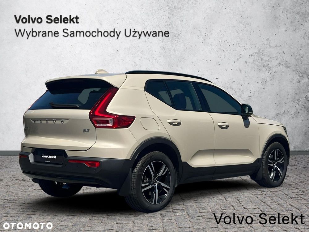 Volvo XC 40 - 7