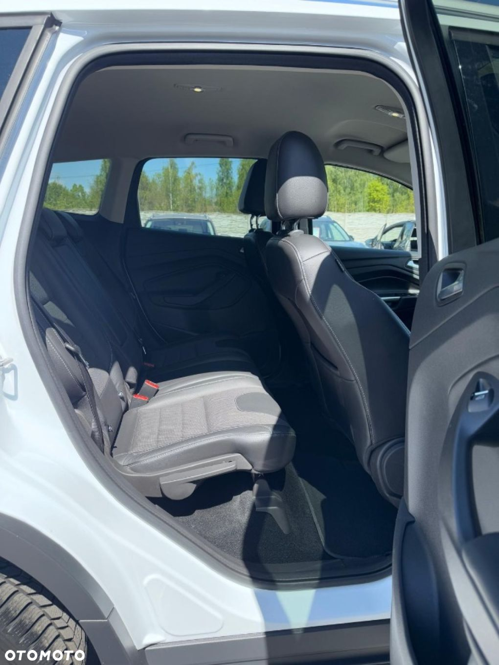Ford Kuga - 27