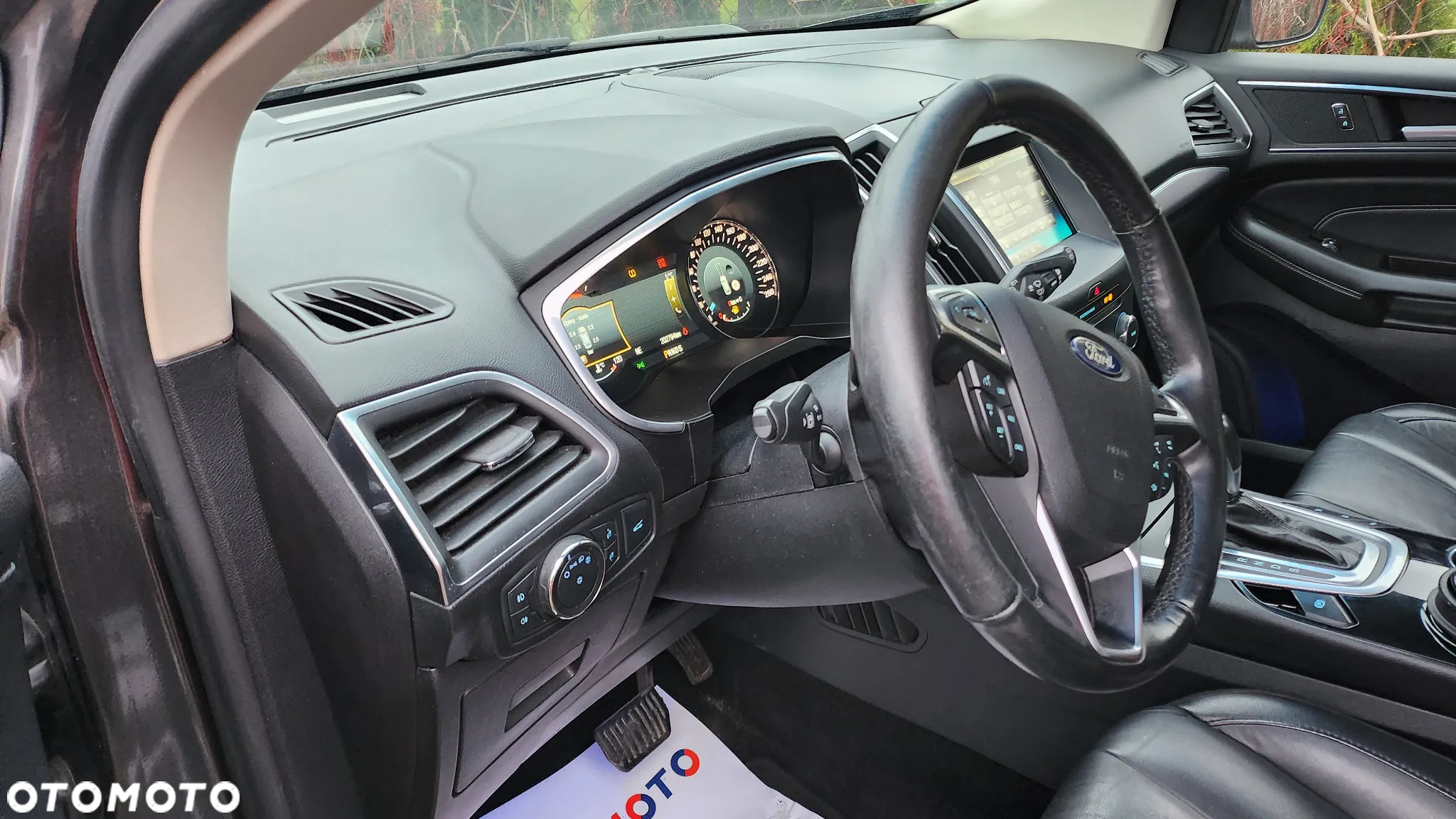 Ford Edge 2.0 TDCi Bi-Turbo 4x4 Titanium - 10