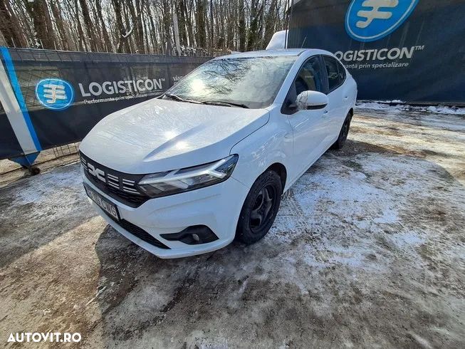 Dacia Logan TCe 90 Essential - 1