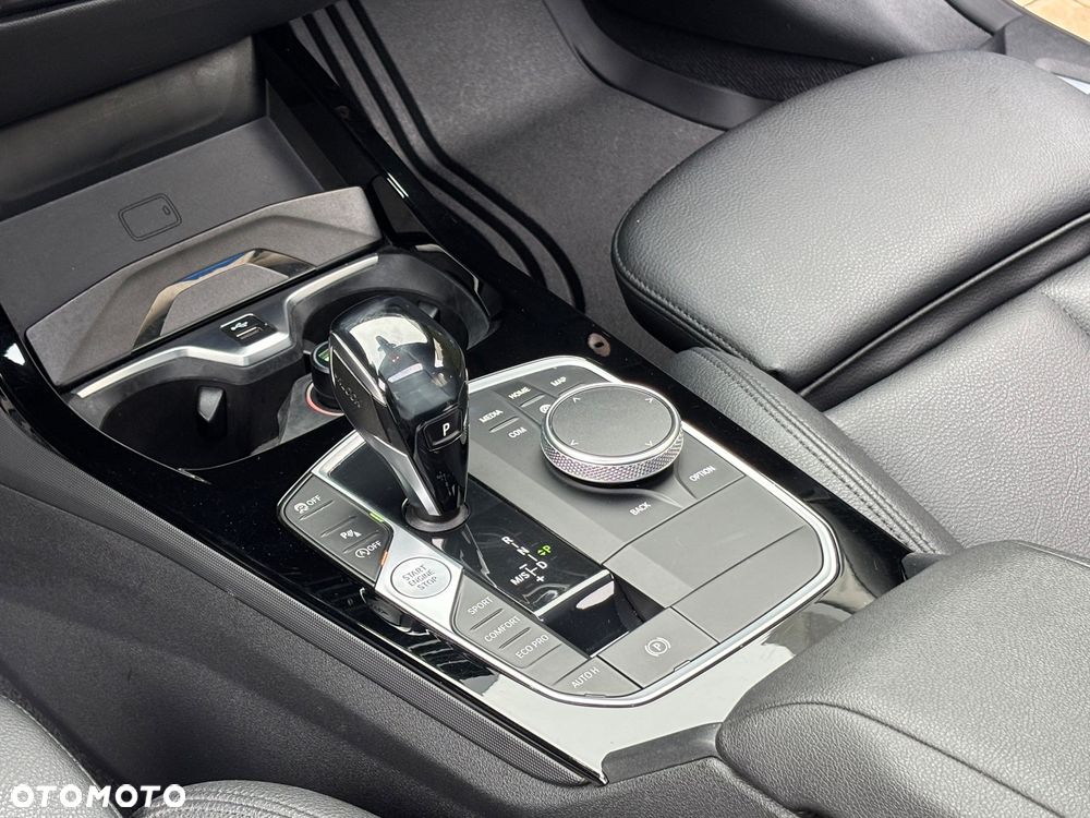 BMW Seria 2 225i M Sport sport - 21