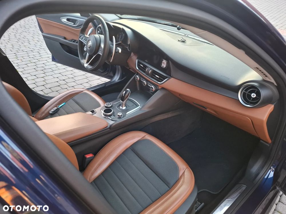 Alfa Romeo Giulia 2.2 D Turbo Super - 16