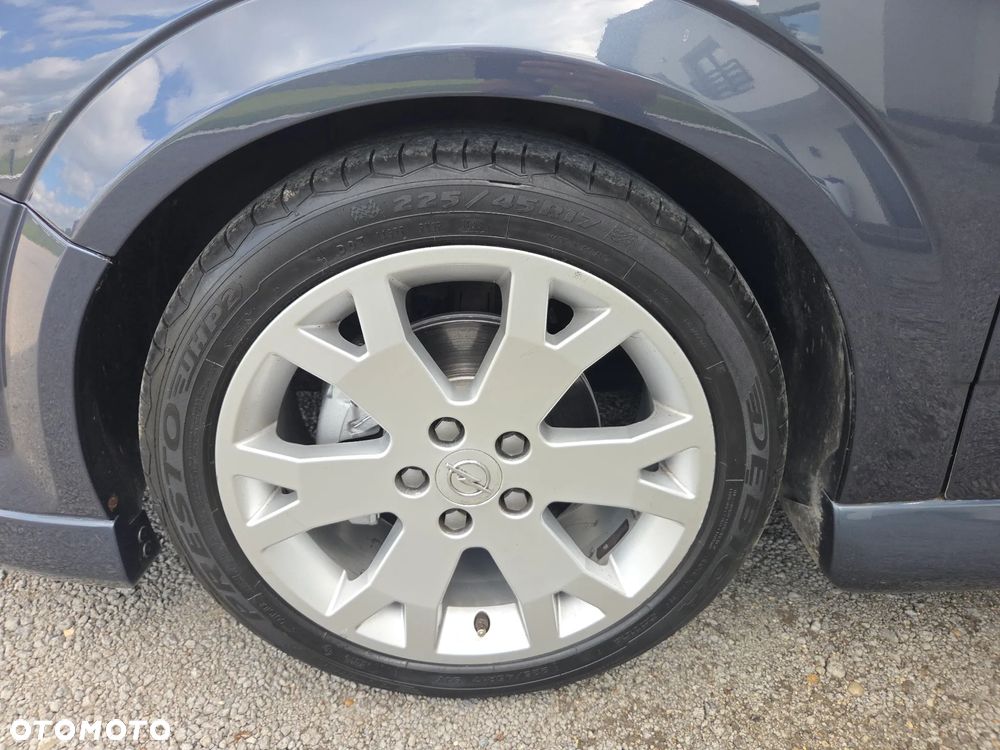 Opel Astra 1.8 Sport - 28