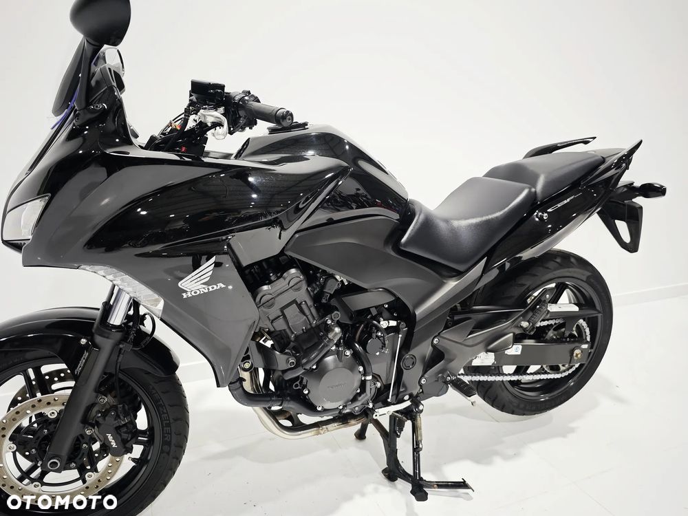 Honda CBF - 15