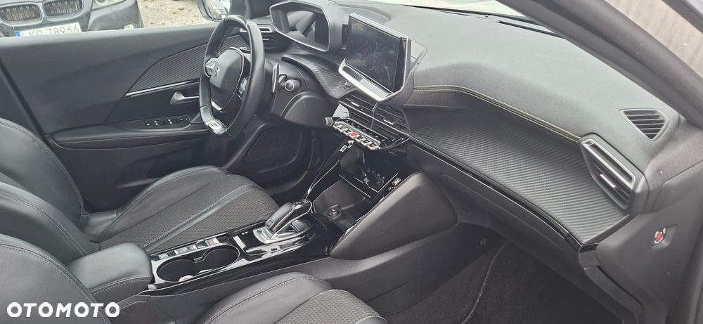 Peugeot 2008 1.2 PureTech GT Line S&S EAT8 - 12