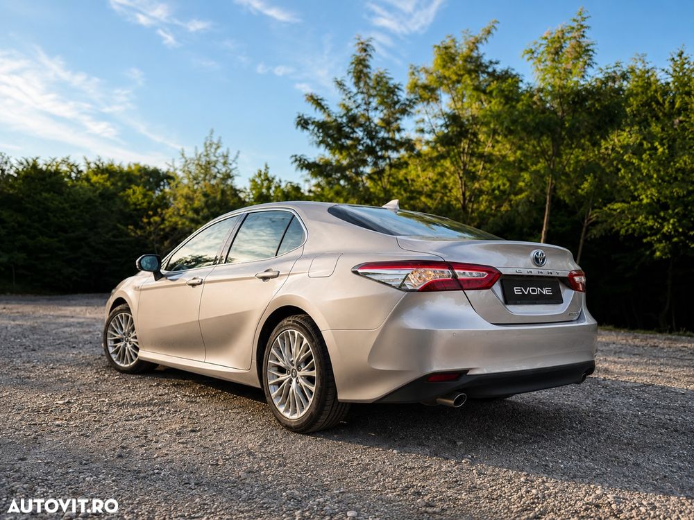 Toyota Camry 2.5 Business - 2
