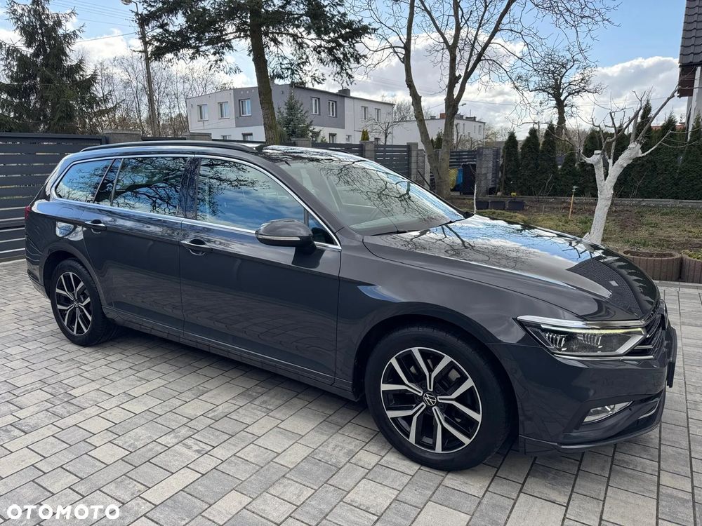 Volkswagen Passat 2.0 TDI EVO Business DSG - 3